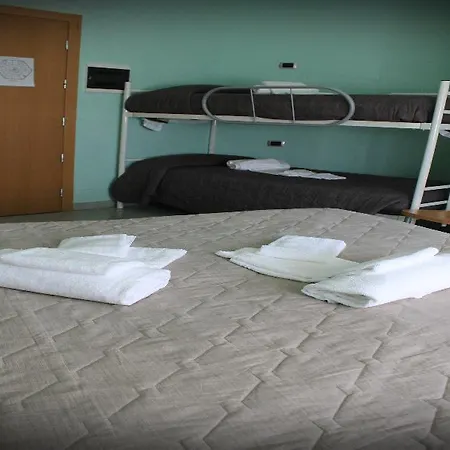 Hh Il Gabbiano Pensión 3*