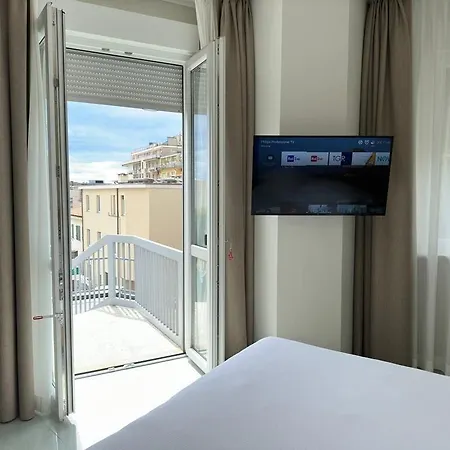 Pensión Hh Il Gabbiano 3*