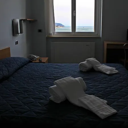 Vendégház Hh Il Gabbiano La Spezia