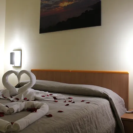 Hh Il Gabbiano 招待所 3*