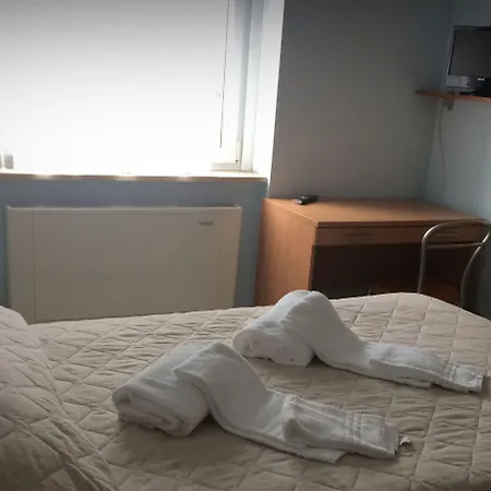 Hh Il Gabbiano 招待所 斯培西亚