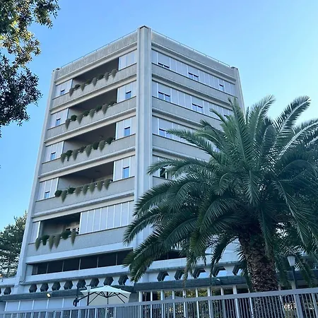 Hh Il Gabbiano La Spezia