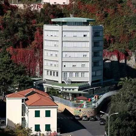 Hh Il Gabbiano La Spezia