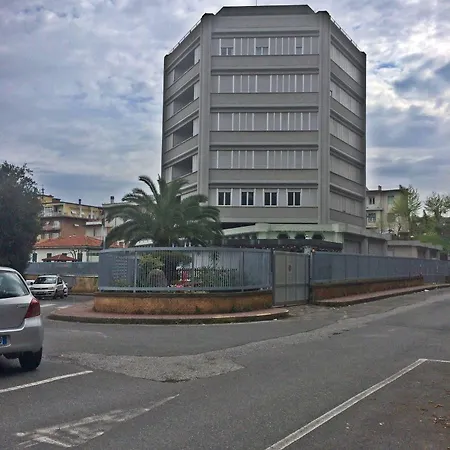 Hh Il Gabbiano Λα Σπέτσια